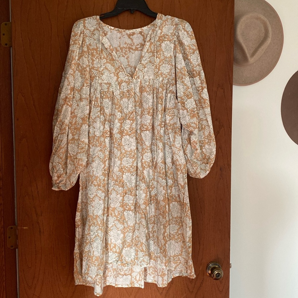 Daughters of India like dress